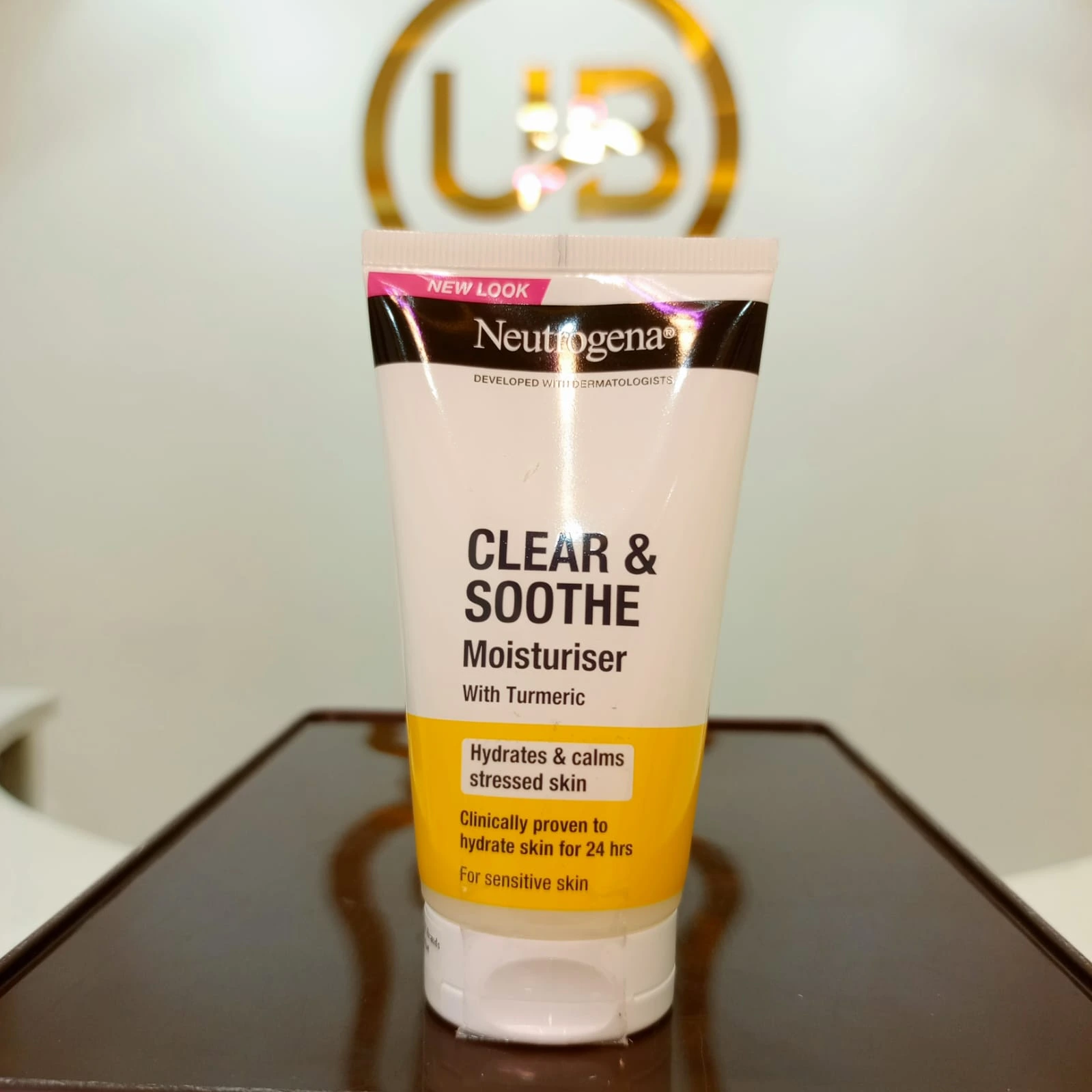 neutrogena-clear-soothe-moisturiser-75ml Neutrogena Clear & Soothe Moisturiser